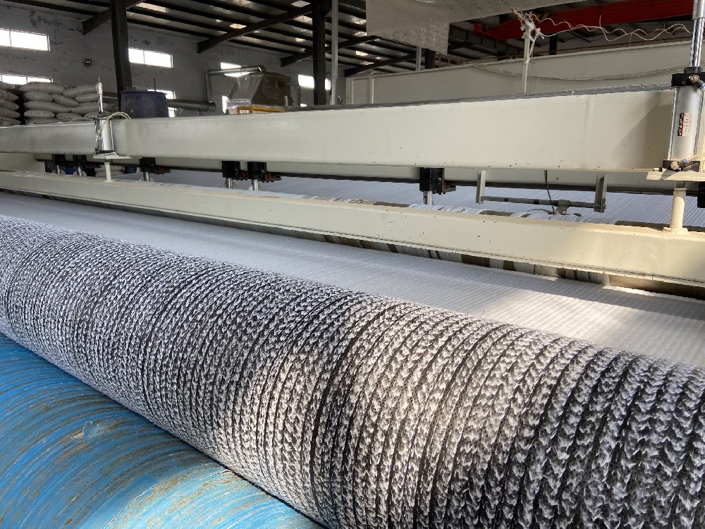 膨潤土防水毯的具體怎么樣施工呢？